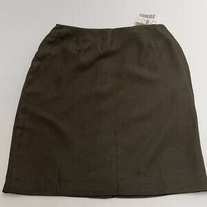 CASUAL CORNER Women’s 8 Green Wool Blend Skirt